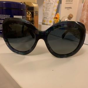 CHANEL SUNGLASSES